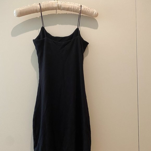 Aritzia Wilfred Free Tiny Dress - Picture 2 of 10